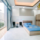 Nhà hàng - Khách sạn: Căn hộ bancon cửa sổ thoáng full nội thất ngay KDC Bông sa