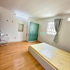 Nhà hàng - Khách sạn: Căn studio full nội thất có cửa sổ đường Đinh Bộ Lĩnh - B