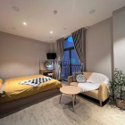 Nhà hàng - Khách sạn: Studio hàng hiếm_decor đẹp_cửa sổ thoáng_trung tâm Bình Th