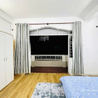 Nhà hàng - Khách sạn: 1PN _ tách bếp, BANCONG thoáng _ Ở ĐƯỢC 3-4 bạn đối diện Đ