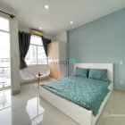 Nhà hàng - Khách sạn: CHDV full nội thất tiện nghi có ban công cửa sổ thoáng Hoà