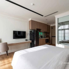 Nhà hàng - Khách sạn: Căn hộ Studio full nội thất cao cấp có bồn tắm hồ bơi gần 