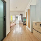 Nhà hàng - Khách sạn: Chdv full nội thất Sát Quận 1. Dg Nguyễn Công Hoan. Phòng 