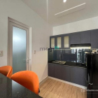 Nhà hàng - Khách sạn: Studio tách bếp máy giặt sấy riêng ban công view đẹp gần c