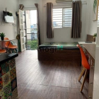 Nhà hàng - Khách sạn: Cho thuê Chdv đầy đủ nội thất có ban công thoáng. Hồ Hảo H