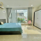 Nhà hàng - Khách sạn: Căn hộ cửa sổ kính lớn ở Thạch Thị Thanh Q1 gần CV Lê Văn 