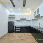 Nhà hàng - Khách sạn: Trống Sẵn STUDIO Ban công - 1PN CỬA SỔ VIEW KÍNH Ở “ LUỸ 