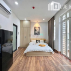 Nhà hàng - Khách sạn: Penthouse/studio ban công, máy giặt riêng, full NT mới 100