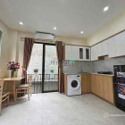 Nhà hàng - Khách sạn: Cho thuê căn hộ có gác ngay Nguyễn Gia Trí, Bình Thạnh