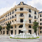 Nhà hàng - Khách sạn: Căn hộ 1 phòng ngủ tách bếp full nội thất ngay trong Vạn P