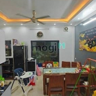 Bán nhà riêng: Hoàng Mai-MẶT NGÕ thông Ô TÔ QUA NHÀ -bãi gửi cách 20m- dân xây