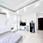 Phòng trọ: Phòng bancon thoáng sáng ngay Đại học HUTECH Bình Thạnh