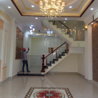 Gia đình cần bán nhà MT Đường số 8, đúc 3 tấm dt 4x12m2 đã có shr