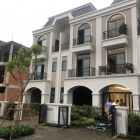 Nhà 1 trệt 2 lầu, đúc 3 tấm, mặt tiền quốc lộ 1A