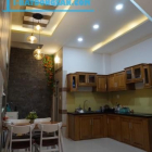 Nhà đẹp Xuân Thủy 38m, 4T, gần 6 tỷ, ngõ ô tô, kinh doanh sầm uất.