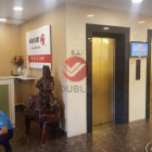 Văn phòng cho thuê quận 5 dt 160m2 MT Nguyển Biểu giá 74tr LH 0933725535 Phong