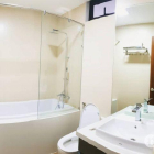 Cho thê căn hộ  full nội thất, 45m2 giá 12,6triệu/th, view nhìn ra Hồ Tây