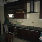 Cho thuê nhà ở gia đình và làm văn phòng Tại Lê trọng tấn. Giá thuê: 15tr