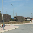 Cần bán gấp đất nền sổ đỏ chính chủ ngay thị xã Tân Uyên, Bình Dương.