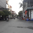 Đất Việt Hưng, ô Tô, 80m2, MT4.5m, giá 2.35 tỷ.