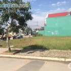 BÁN GẤP LÔ ĐẤT ĐỐI DIỆN CHỢ 480M2(20X24) + NHÀ TRỌ 28 PHÒNG CHỈ 920TR