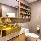 Condotel 6sao đầu tiên và duy nhất trong lòng thủ đô HN, dát vàng 24K View hồ Giảng Võ