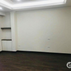 Phố Tôn Thất Tùng-Nhà Phân Lô Mới Xây-Thang Máy, Ô Tô Đỗ Cửa-Thuận Tiện Kinh Doanh Hoặc Cho Thuê Văn Phòng.