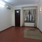 Bán nhà trong ngõ, cách bến xe Giáp Bát 100m, 3.35 tỷ