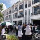 Nhà phố ven sông siêu đẹp đang bàn giao ngay KCN Vĩnh Lộc 2, QL1A.