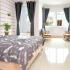 Nhà mặt tiền Phùng Văn Cung, 135m2 có thang máy