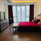 Bán nhà Tôn Thất Tùng , kinh doanh đỉnh 43m x 4 tầng giá 5,5 tỷ