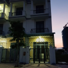 Bán nhanh căn nhà mặt đường thuận tiện cho buôn bán kinh doanh