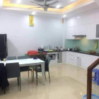 Bán nhà phân lô Mạc Thị Bưởi, vỉa hè ô tô tránh 40m x 4 tầng 5,9 tỷ