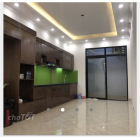 Cần bán nhà xây mới Nguyễn Hoàng Tôn 5 tầng 60m2 2 mặt thoáng ô tô vào nhà 7,5ti