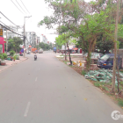 Cần bán gấp lô đất mặt tiền đường Phú Thuận, Quận 7