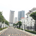 cần bán gấp căn biệt thự BT14 hướng tây diện tích 259m2 dự án Embassy Garden