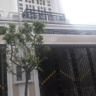 Nhà mới xây mặt tiền kinh doanh mua bán ,sổ hồng riêng ,89m2 3 tầng.