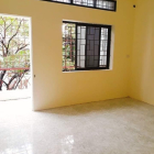 THUỴ KHUÊ Ngõ Thông Rộng: 60m2 x 3tầng Giá 3.75 tỷ.