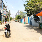 NHÀ CẤP 4 SAU ĐIỆN MÁY XANH, KDC TÂN THUẬN, P. PT, Q7