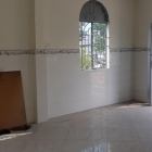 MT Quốc Lộ 22 cách Ngã 4 Hóc Môn 100m, Diện tích 5x8m, 1 trệt 1 lầu 2 PN, mới