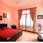 view hồ Ngọc Lâm 50m2 5tầg MT6m 4.1 tỷ tặng nội thất.