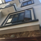 nhà đẹp – hai mặt thoáng – vị trí trung tâm phố phương mai 39m 5 tầng.