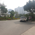 Cho thuê nhà ngõ 381 Nguyễn Khang CG dt40m 2 tầng giá 8tr2