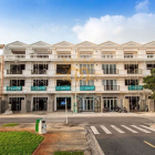 Nhà phố mặt tiền Bùi Tư Toàn  5,2 tỷ sổ hồng riêng