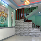 Cần bán căn nhà Bình chuẩn , sổ hồng riêng .