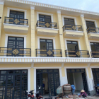 Nhà gần bến xe q.8 1 trệt 2 lầu