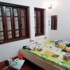 Nhà lô góc Đê La Thành ngõ rộng, 50m2, nhà 4 tầng, 5,5 tỷ