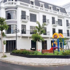 nhà phố thương mại trung tâm tp.Thuận an,Bình Dương