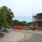 Cần bán lô đất MT Cao Lỗ, phường 4, quận 8, giá: 2.6 tỷ, DT: 85m2 sổ riêng XDTD,