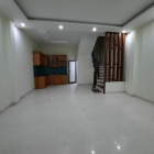 NHÀ ĐẸP, phố Cự Lộc, 40m2 x 4 tầng, khu dân trí cao, an ninh tốt, ở ngay.